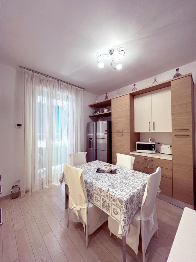 La casa di Mila Apartment La Spezia Luaran gambar